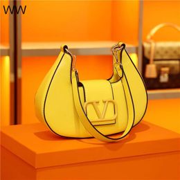 Fashion Handbags From Top European and American Designers Underarm Bag New Womens Crossbody One Shoulder Ladibags Trendy