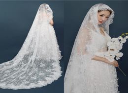 Full Lace Bridal Veils One Layer Tulle Mantilla 25m Chapel Length Applique Lacy Cloaks Wedding Wraps Bridal Accessories With Comb6011994