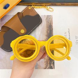 Wholesale Designer Sunglasses for Women Mens Super Vision Round Gafas De Sol Classical Style Letter Eyeglasses Unisex Black Hg115 H4