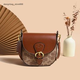 Stylish Handbags From Top Designers Splicing Fashion Texture This Popular Wtern Style Casual Bag Summer New Single Shoulder Crossbody Saddle