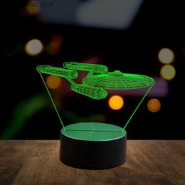 Lampade da tavolo 1pc Acrilico trasparente 3D Spacetime Legend Battleship Style Lampada da tavolo Interfaccia USB 7COLOR Night Light per la camera da letto Modern Display e fami