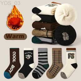 Kids Socks Boys Socks Winter Socks Thick Thermal Warm Baby Toddlers Socks Children Crew Boot Socks Fuzzy Snowboarding Socks 5 Pairs YQ240314