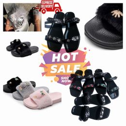 2024 Designer Sandals Women Leather Casual Shoes Roman Sandals Flat Heel Diamond Woven Buckle Slippers GAI casual thick bottom black indoor