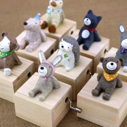 Boxes Home Decor Artware Children Gift Wooden Cute Mini Animal Monkey Penguin Cat Dog Bear Hand Operated Cranked Music Boxes Box