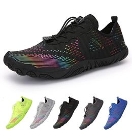 Outdoor Unisex Water Sneakers Portable Summer Beach Aqua Wading Shoes Non slip Breathable Gym Sport Swimming Sneakers Size 35-46 240305