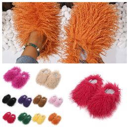 Sandalen Heißer Verkauf Pelz Slipper Pantoletten Frauen Täglich Tragen Pelz Schuh Weiß Orange Schwarz Braun Metall Ketten Casual Flache Schuhe Trainer Turnschuhe GAI