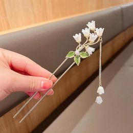 Hair Clips Vintage Bell Orchid Flower Fringe Sticks Fashionable Female Metal Hairpin Stick Women Girl Ornament Styling Tools