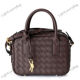 Jodie TOTE Luxury Shoulder Bag Designer New Compact Briefcase Womens Vintage Crossbody Bag High Quality Woven Bag Fashion Handbag Leather Phone Bag