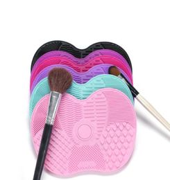 Silicone Makeup Brush Cleaner Pad Hand Tool Foundation Makeup Brush Scrubber Board Make Up Washing Brush Gel Cleaning Mat 00675113601