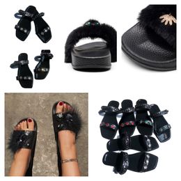 Designer Sandals Women Leather Casual Shoes Roman Sandals Flat Heel Diamond Woven Buckle Slippers GAI Comfort black black indoor