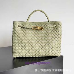 Top original quality Bottgss Ventss Andiamo shoulder bags online shop 2024 New Medium and Small Handbag Woven Tote Bag One Shoulder Oblique With Real Logo