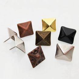 100pcs Bronze Nail Upholstery Decorative Tacks Nails Antique Jewelr Decor Sofa Square Nails Urniture Hardware Accessories 240307