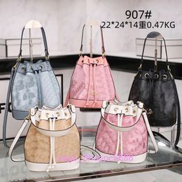 Factory Wholesale 2024 New Water Bucket Bag Old Flower Single Shoulder Crossbody Printed Handbag Lucky Hebei Baigou