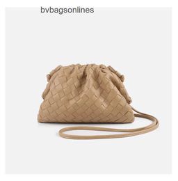 Luxury Bottegs Venets Jodie Bag Pouch Andiamo Pu Woven Clip Womens Bag New Single Shoulder Small Square Girl Style Diagonal with Original 1:1 Logo