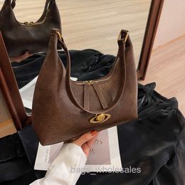 Factory Stores Are 95% Off American Underarm Bag 2024 Autumn New Womens Texture Handbag Personalised Maillard Shoulder