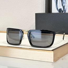 Designer's New Fashionable Sunglasses, Popular Men's and Women's Street Photo, Sunglasses, Golden Classic Sunglasses