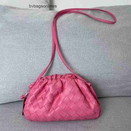 Pouch Bag 2024 Summer New Thick Grid Woven Cloud Bun Soft Leather Dumpling Single Shoulder Cross Handheld Small Girl