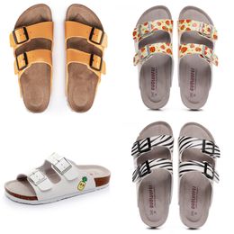 Men's and Women's Summer Buckle Adjustable Flat Heel Sandals Whiteql Designer High Quality Fashion Slippers Printed Waterproof Beach Fashion Sports Slippers GAI