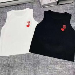 summer women vest designer tank top womens fashion heart letter embroidered Vest round neck sleeveless shirt Top outer wear sports vests two color
