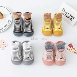 First Walkers Baby Walking Shoes Cartoon Baby Indoor 2021 Autumn/Winter New Kids Socks Shoes Soft Sole Walking Shoes 240315