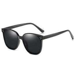 GM Women, High-end, UV Resistant and Sunscreen Couples, Sunglasses for Men, Driver's Glasses, New Models