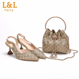 Dress Shoes Selling Gold Color With Shinning Crystal Design And Evening Handbag For Nigerian Women Wedding Party