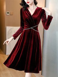 Casual Dresses 2024 Luxury Elegant Diamonds Chic Prom Dress Autumn Winter Red Velvet Long Sleeve Women Korean Bodycon Party Evening