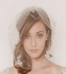 Face Veil Beautiful Short One Layers Bridal Formal Veils White Bridal Veils Inexpensive Simple Edge Wedding Veil Wed Vintage Acces5415114