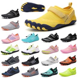 Unisex Diving Aqua Shoes Swimming Water Shoes Men Women Summer Barefoot Beach Shoes Quick Dry Nonslip River Sea Diving Sneakers 240305