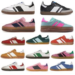 Sapatos ao ar livre masculino Sapato feminino Designer de tênis de plataforma rosa ousado pulso de brilho rosa core preto solar super pop rosa quase amarelo esportes vegano og