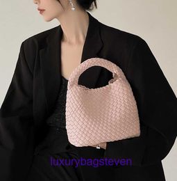 Luxury Bottgs's Vents's Hop shoulder bags for women High end handmade woven bag 2023 new niche design portable vegetable basket mother toteWith Real Logo