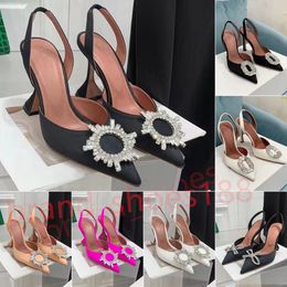 Designer-Sandalen mit Absätzen, kristallverzierte Schnallen-Pumps, Sandalenschuhe, Spool-Heels, Damen-Luxus-Designer-Kleiderschuhe, Abend-Dinner-Partys, Hochzeiten, Slingback-Absätze