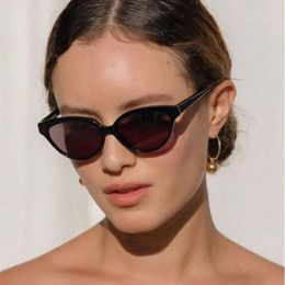 Sunglasses 2024 Retro Brand Women's Cat Eye Fashion Girls Polygonal Sun Protection INS Trendy High End Sunshades