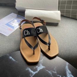 Sapatos Chinelos Verão Woody Flats Beach Mules Thong Sandal Designer Canvas Borracha Tamancos Flip Flop Letra Senhoras Meninas Piscina Tornozelo Fivela