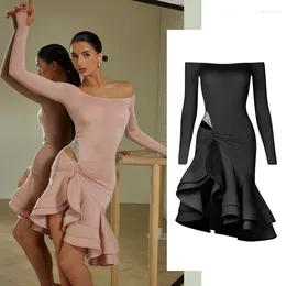 Stage Wear Sexy One-Shoulder Cutout Latin Dance Dress Women Samba Rumba Chacha Party Adults Performance Dancing Dresses SL9550