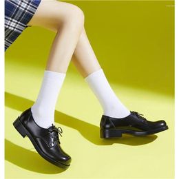 Dress Shoes Sewing Decoration Cross-Tied Design Patent Leather Round Toe Flat With Heels Concise Style Zapatos Para Damas En Oferta