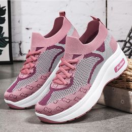 Women circular casual breathable anti slip clothing, elastic sports shoes, black woman lazy outdoor sports casual shoes Size 36-41