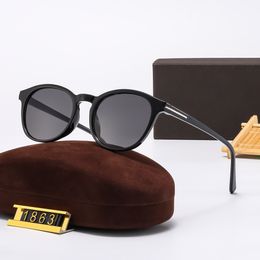 Designer Sunglasses For Men Women Retro Eyeglasses Outdoor Shades PC Frame Fashion Classic Lady Sun glasses Mirrors 7 Colours With Box TF1863