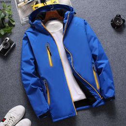 Large Windproof and Warm Summer Jacket Spring Autumn Winter Three Seasons Outdoor Mens Plush Inner Lining Mountaineering Suit Ia45
