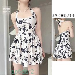 Womens Swimwear Swimming Suit Swim Women Ladies Outlet Plus Size One Piece Wear Korean Costumes Special Fabric Abdominal T18B