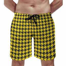 Men's Swimwear Houndstooth Check Board Shorts Daily Oversize Beach Pants Cute Yellow Black Men Swim Trunks Comfortable 240315