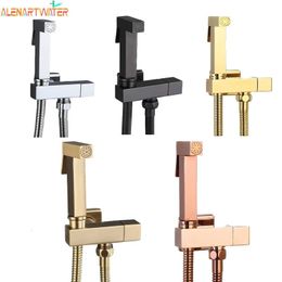 Brass Bidet Faucet Gold Handheld Toilet Bidet Sprayer Hygienic Shower Toilet Faucets Single Cold Water Tap Self Cleaning 240311