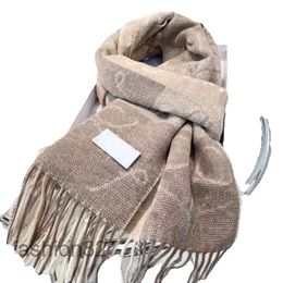 Winter Plaid Wool Scarf Designer Long Shawls Women Cashmere Scarfs Tassels L Scarves for Mens Soft Touch Warm Wraps with Tags Beanie Accessories 40*200cm 46GSV