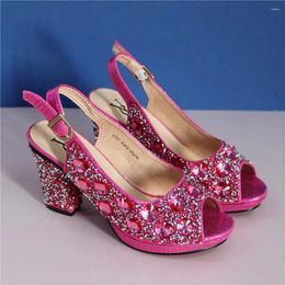 359 Schuhe Design Neueste Kleider Sommer High Heels für Frauen Damen Sandalen mit Partypumpen Strass 5