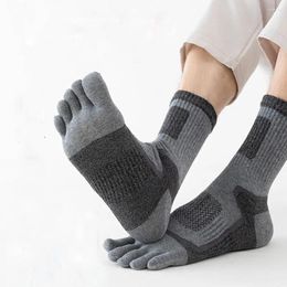 Men's Socks Warm Fashion Breathable Long Tube Split-toed Retro Thick Sport Five Finger Cotton Middle Hosiery Man