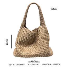Designer Botegs V Luxury Handbag Handmade woven bag Korean cowhide woven bag Tote woven bag women's shoulder bag large capacity