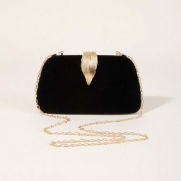 Shoulder Bags Metal Leaf Designer Handbags Evening Bag Plush Handbag Womens Tote Party High-end Dress Banquet Bag 240311