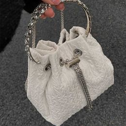 Shoulder Bags Diamond Chain Designer Handbag Tote For Women Fashionable Drawstring Bucket Bag Sweet Niche Crossbody Bag Handbags 240311