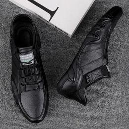 Branded Men's Vulcanized Shoes Trendy Mens Casual Sneakers Male Wear-resistant Non-slip Platform Shoes Tenis Masculino 240328