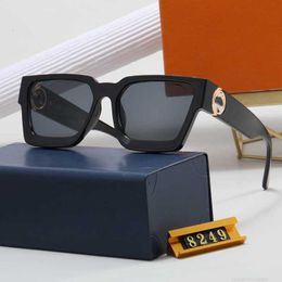 Designer for Womens Sunglasses Men Designer Sun Glasses Quay Eyeglasses UV400 Polarising Light Adumbral Lunette 7GUW